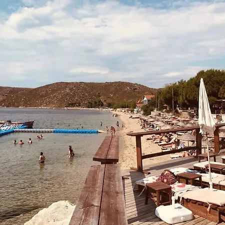 Ayanya Beach Bungalows Semesteranläggning (resort) 3*